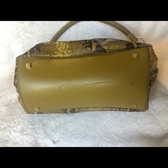 Adrienne Vittadini Python bag - Picture 13 of 14